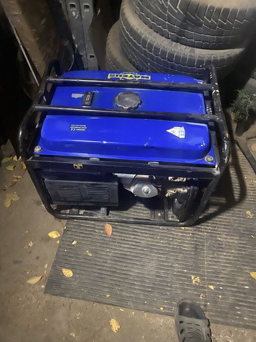 генератор 6,5 синий работчий