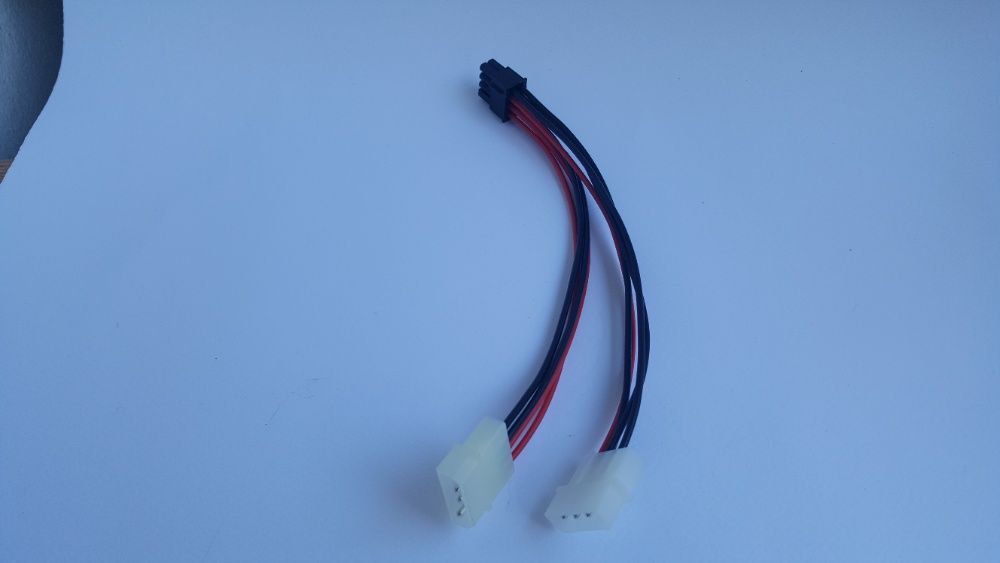 Adaptor placa video, Molex la 8 pini PCI-e