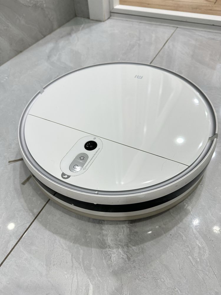 Робот-пылесос Xiaomi Mi Mop