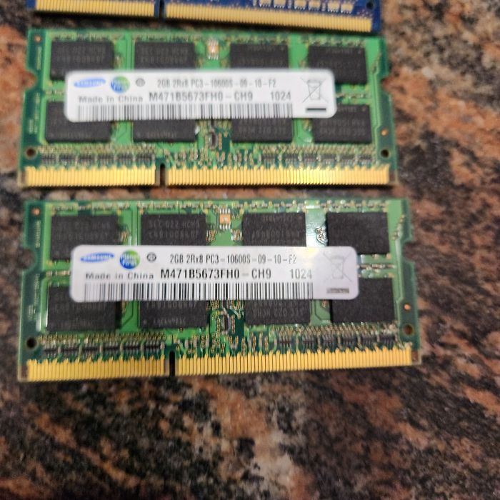 Plăcuțe rami laptop 5 bucăți diferite tipuri (de văzut în poze)