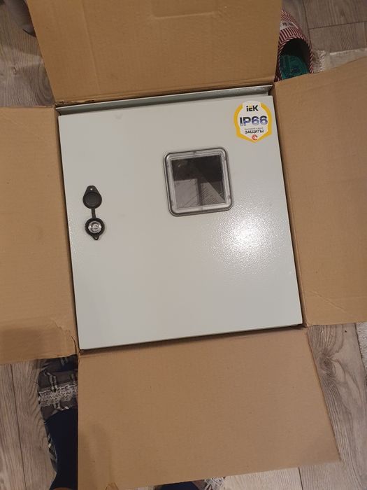 Элекрощит новый продам