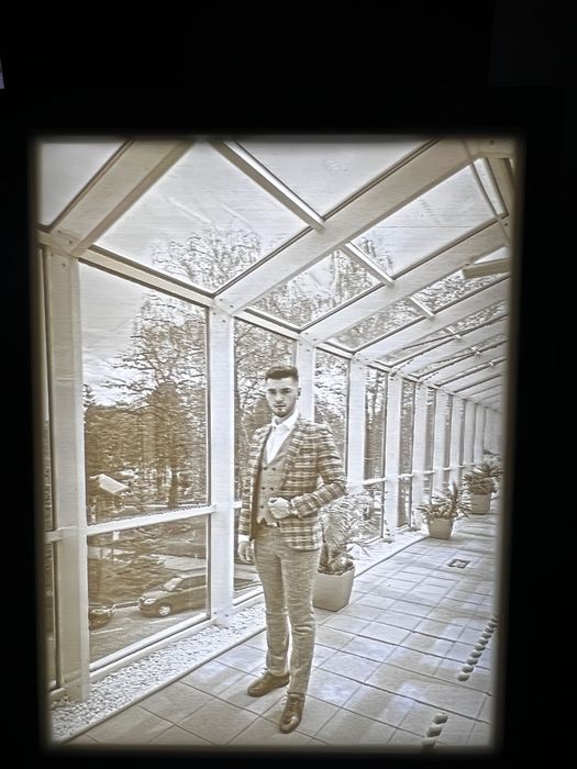 Portret litofan personalizat 3D – Cadou unic, magic în lumină
