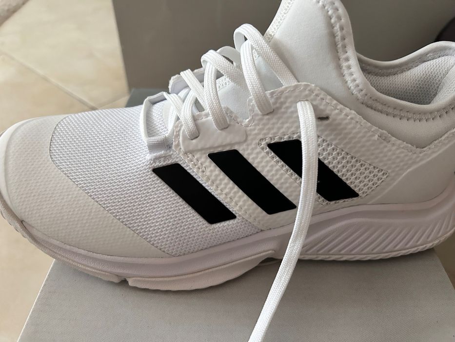 Adidas Court Team Bounce маратонки 40 номер