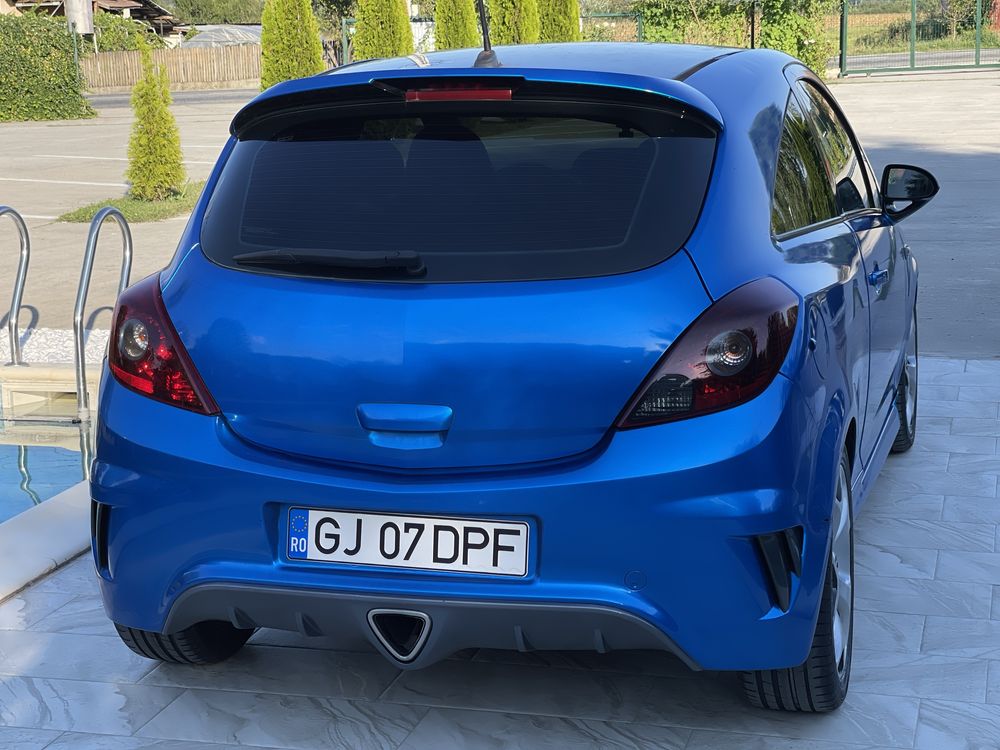 Opel Corsa Opc 240 cp