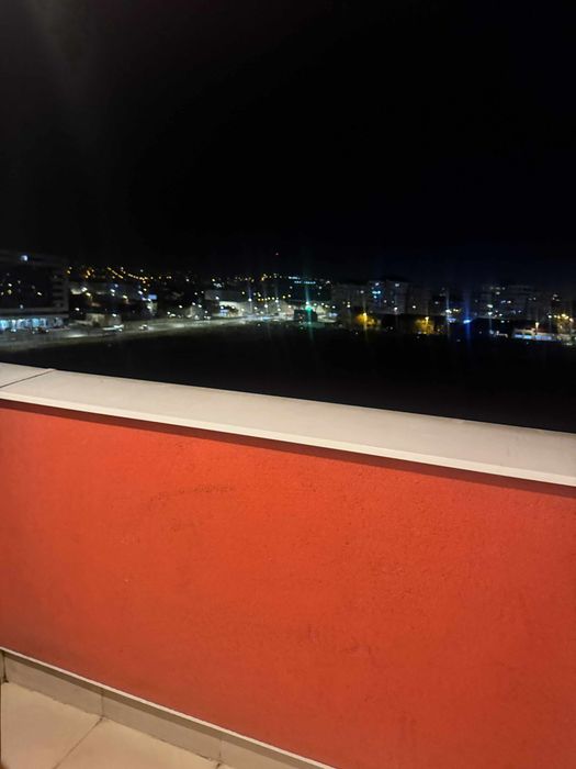 Dau in chirie ap. cu 2 camere bloc ARED