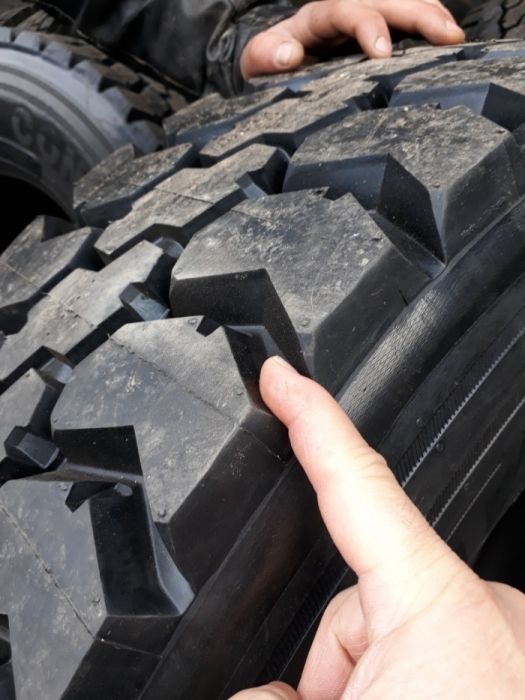 ГУМИ Нов Регенерат 13 R 22.5 FS= 420лв.с ДДС.