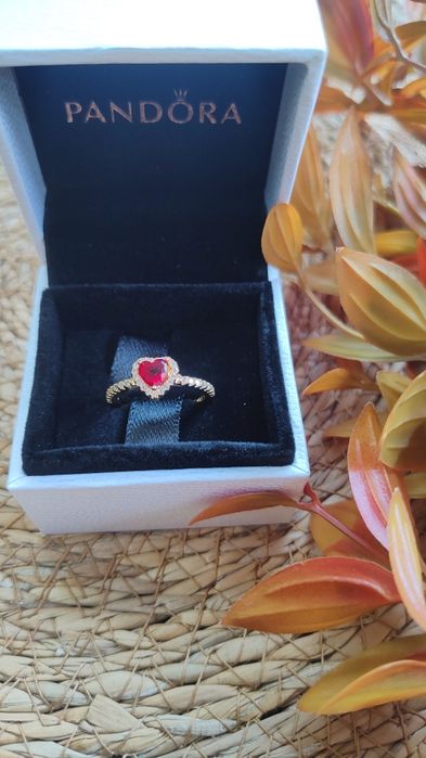 Inel Pandora Nou