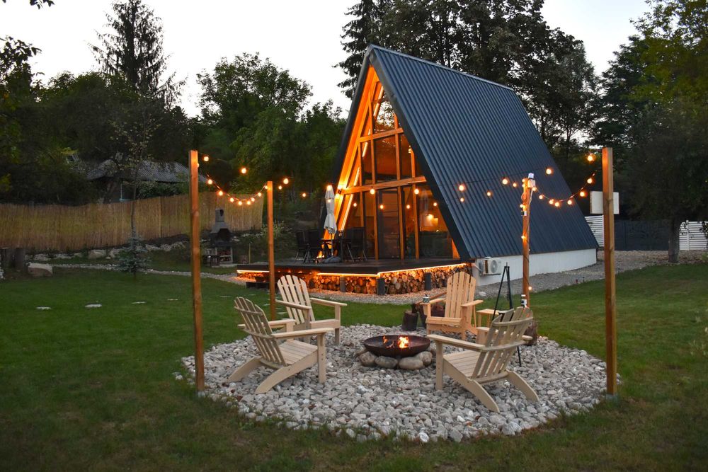 Cabana Zeneris A-Frame · Grătar · Home Cinema · Foc · View pădure