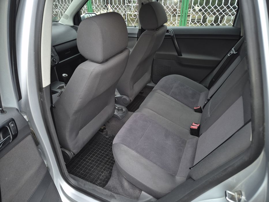 De vanzare polo 1,4 tdi