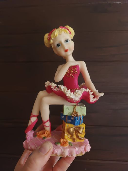 Статуэтка новая Балерина