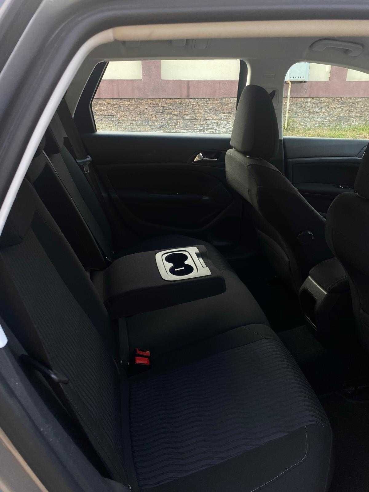 Vând Peugeot 308