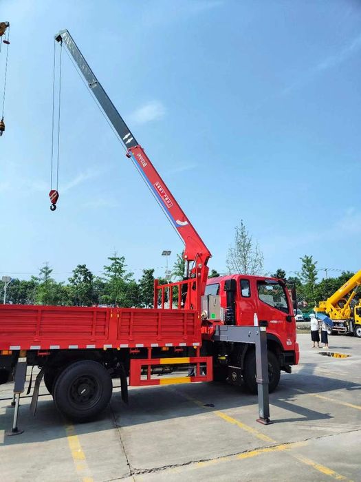 Manipulyatr 5 tonnalik