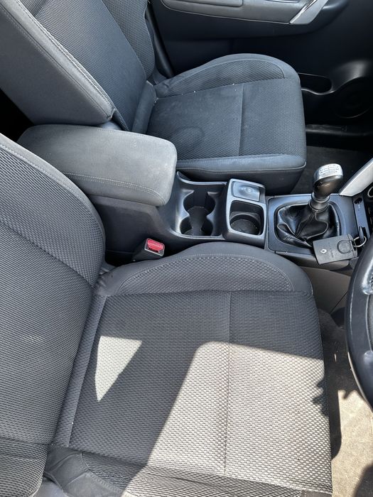 Piese Renault Koleos an 2009 motor 2.0 dci far usa haion oglinda bara