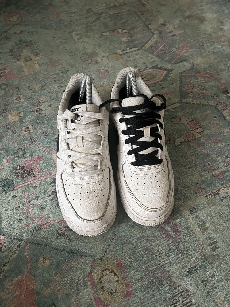 Air force 1 low black and white