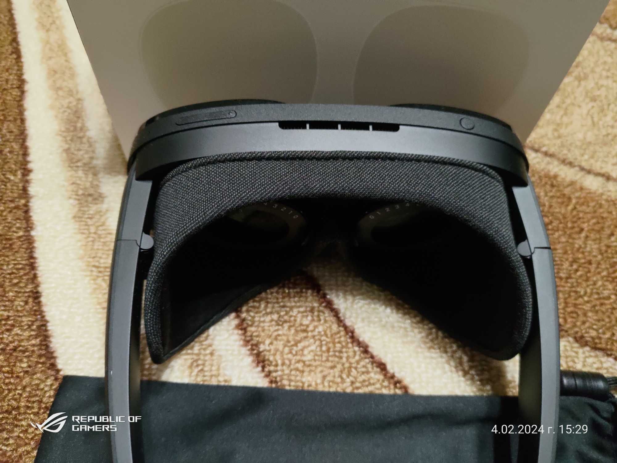 Спешно HTC Vive Flow VR