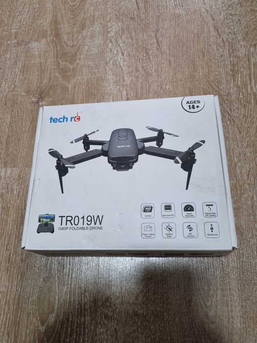 Drona hd1080 cu 2 acumulatori