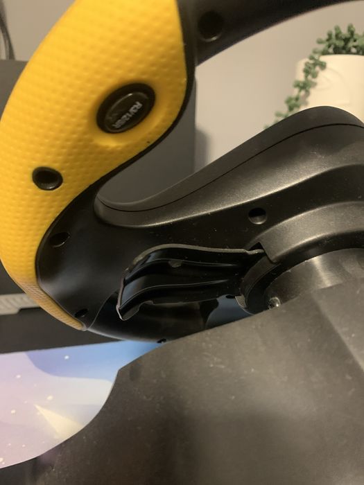 Volan Gaming cu pedale