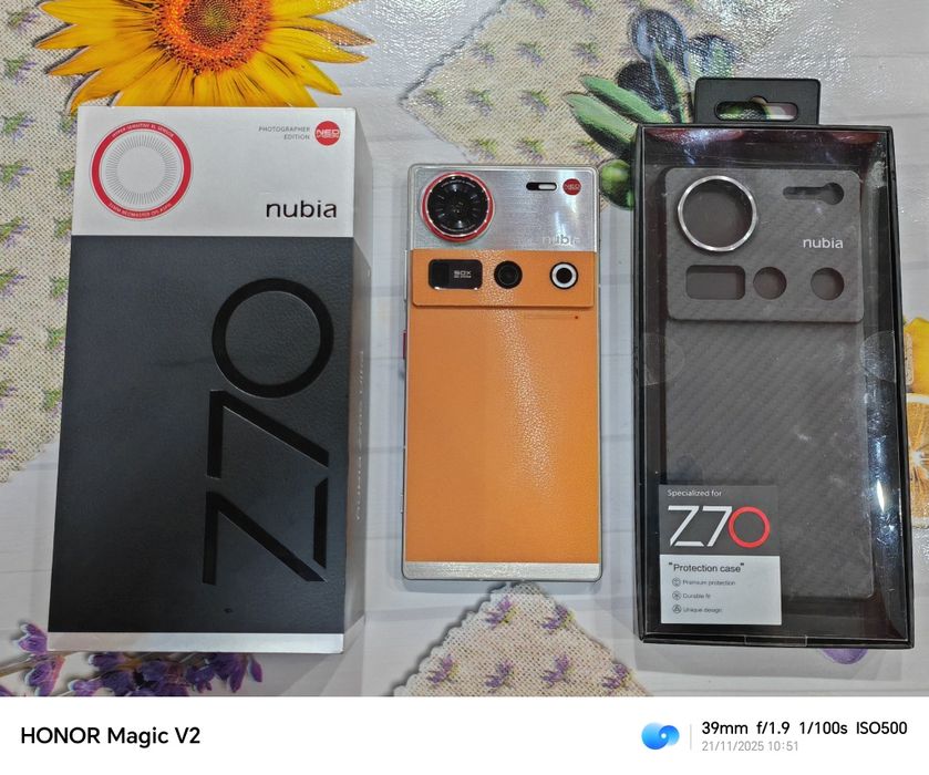 ZTE Nubia Z70s Ultra 5G - 512 GB /16 GB Ram /  Antique Brown