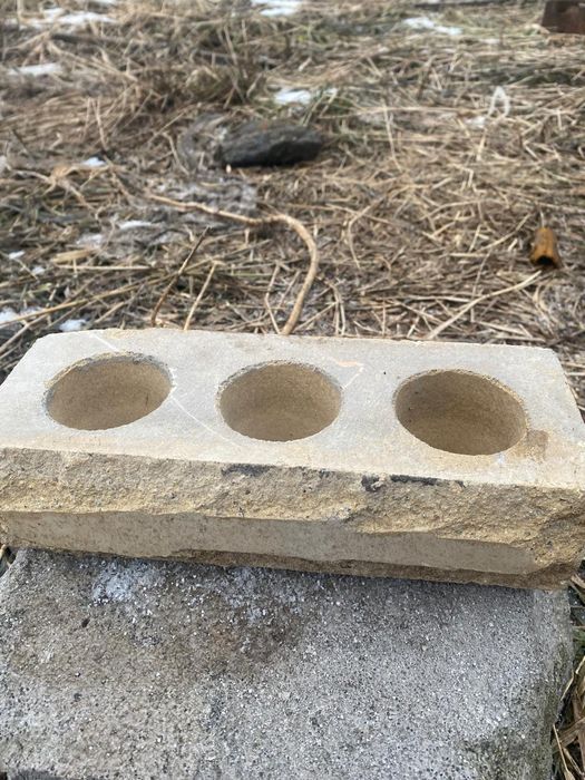 Продам огнеупорный кирпич, 200 ТГ за шт