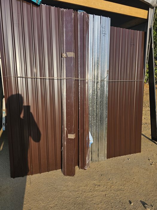 Vand Tabla Cutata Zincata Și Colorata Diferite Grosimi