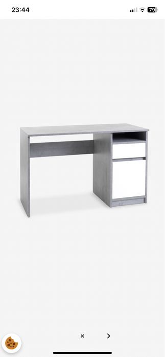 Vând birou in stare buna