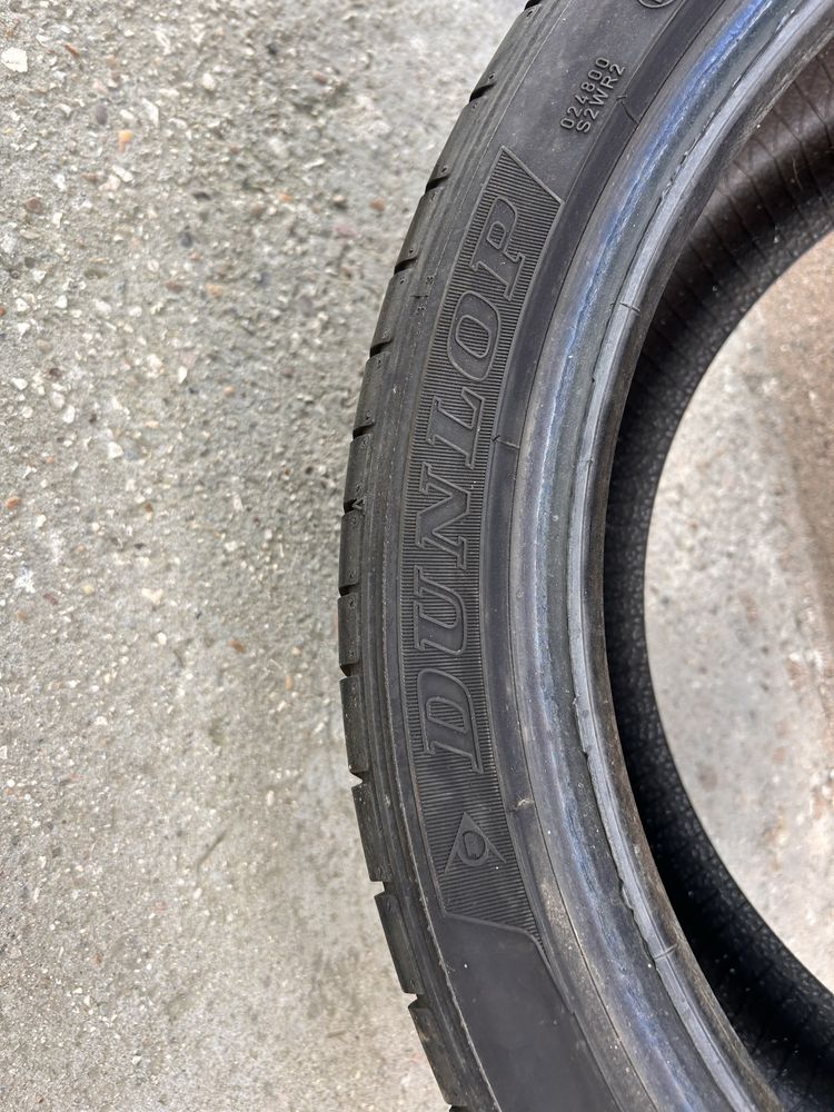 Автомобилна гума Dunlop 235/40/18