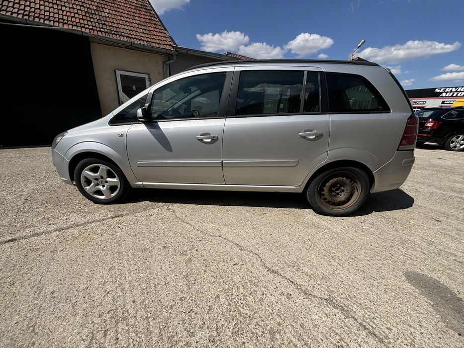 Opel zafira  2007 se vinde, acte pierdute