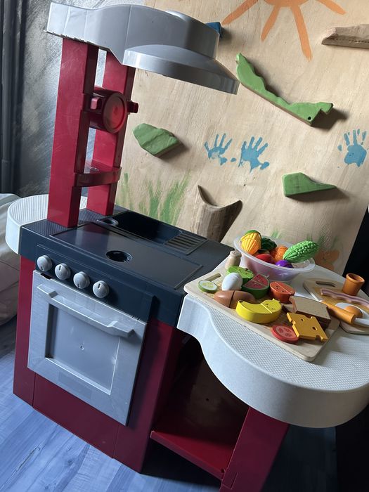 Детска пластмасова кухня