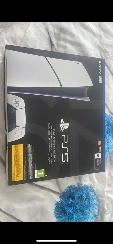 Vand PlayStation 5 + controller