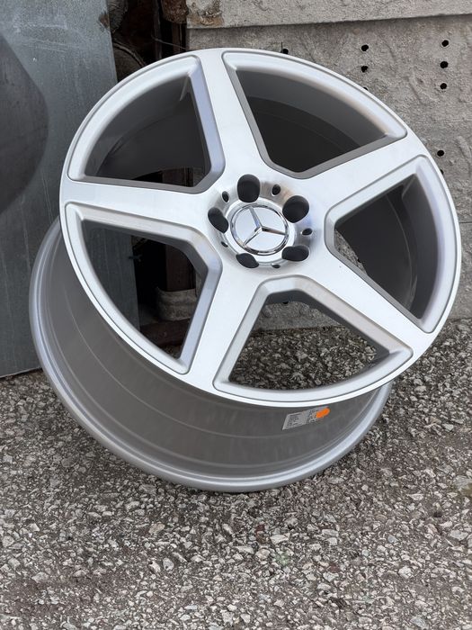 Джанти за Мерцедес Mercedes 19 “ цола 5х112 нови Спорт Пакет E S CLS