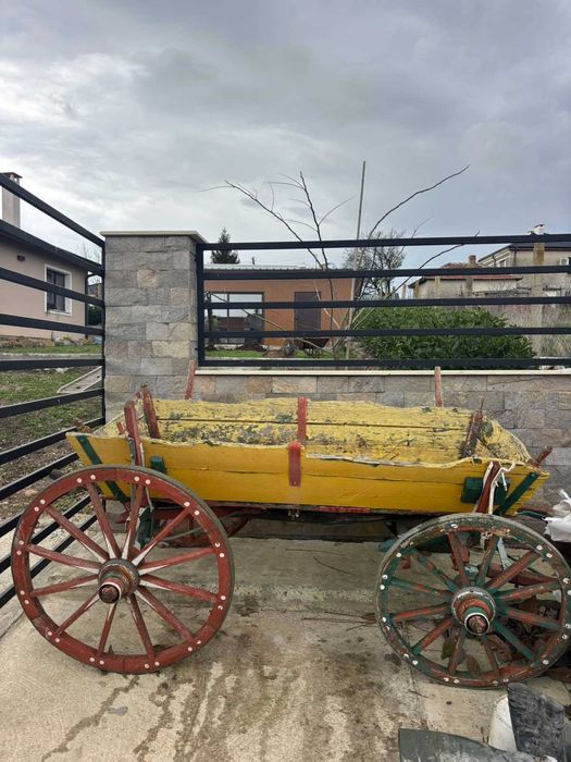 Каруца с дървени колела 199лв