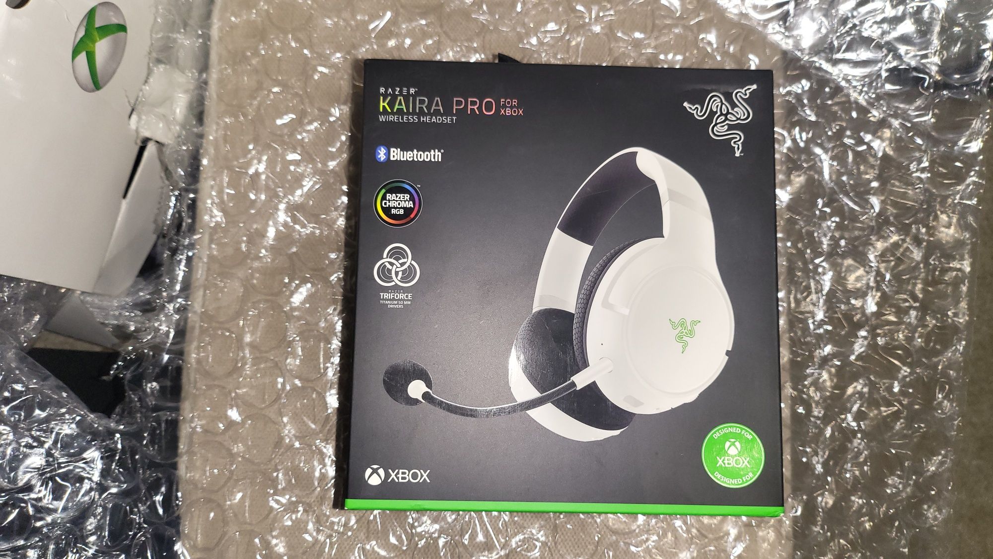 Запечатани Чисто нови Геймърски Слушалки  Razer Kaira Pro Bluetooth