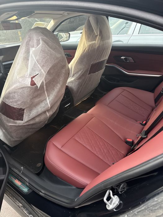 BMW i3 35L yili 2025 qora va narda grey bor