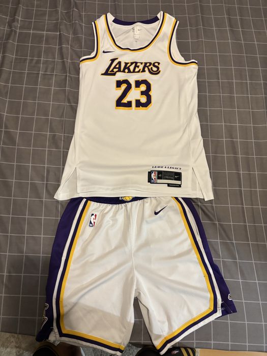 Compleu original nike lakers