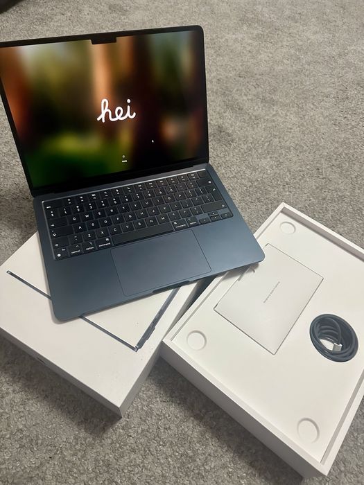 Macbook M2 ca nou