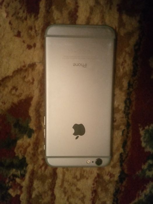 Продам айфон 6 есть
