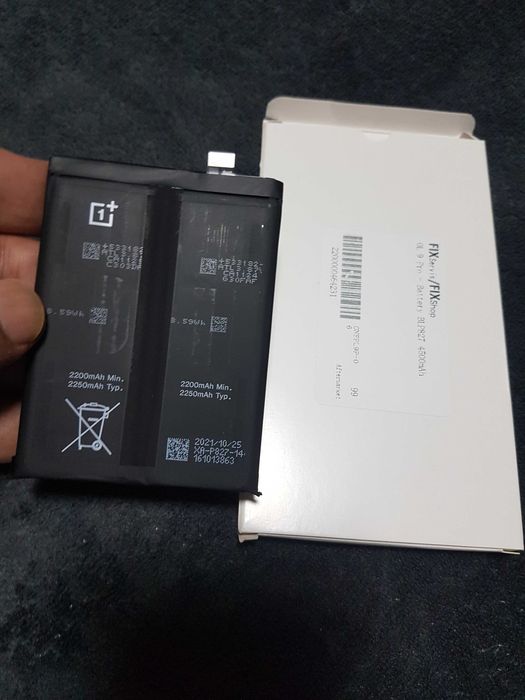 Acumulator one plus 9 pro original nou