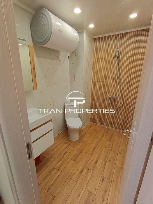 Продава се Двустаен апартамент в Бургас, Братя Миладинови - 81 кв.м за 3519 €/кв.м - Снимка #9