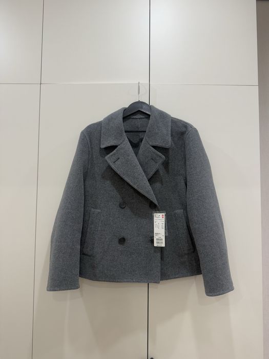 Uniqlo Оригинал пальто Новое L Алматы