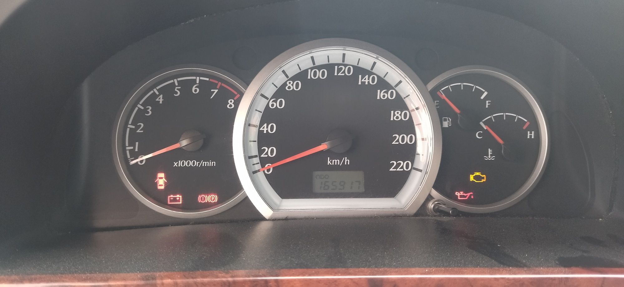 Lacetti 1.8 petno bor