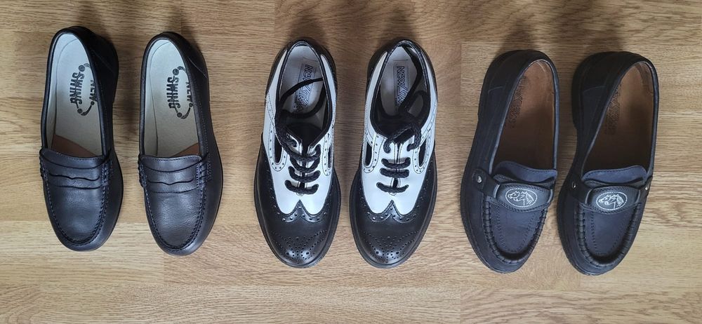 Pantofi noi din piele naturala baieti 32, 33