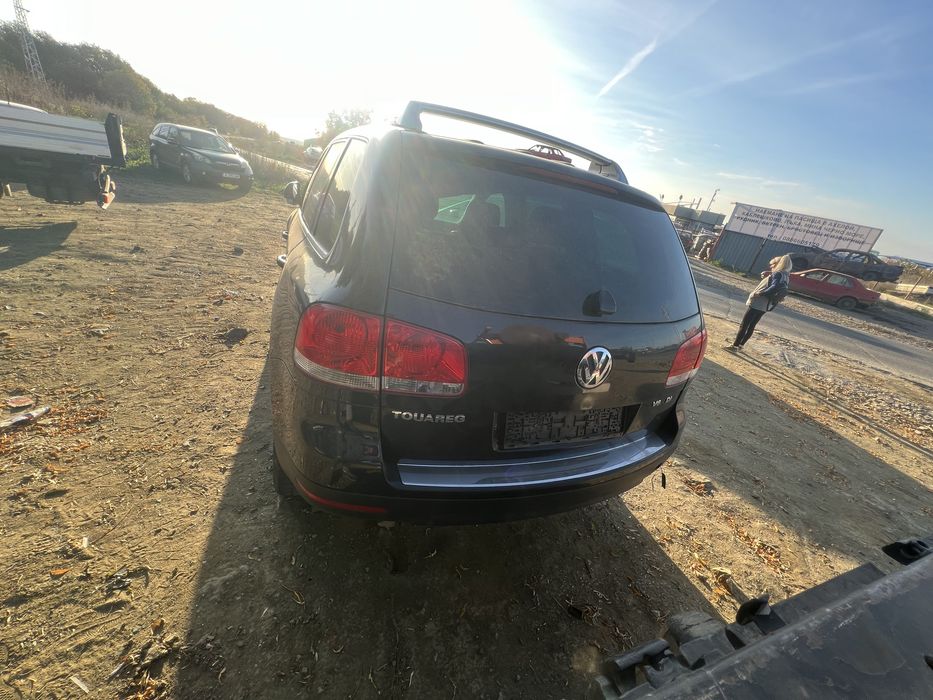 Продавам Vw touareg на части Туарег R5 2.5tdi