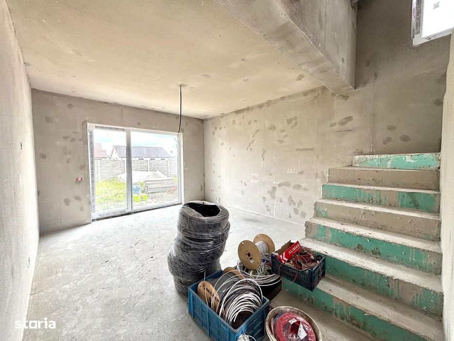 Casa individuala cu arhitectura deosebita, 170 000 Euro -  Sacalaz