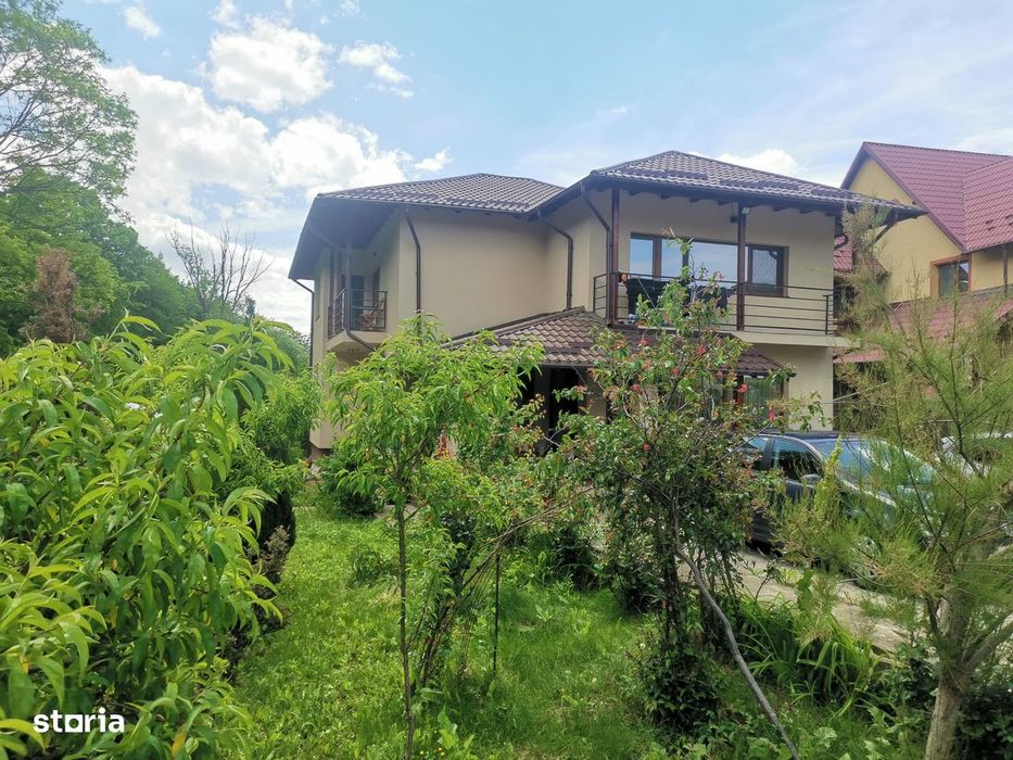 Vila P+E, Bascov/Valea Ursului, teren 1017mp, partial mobilata