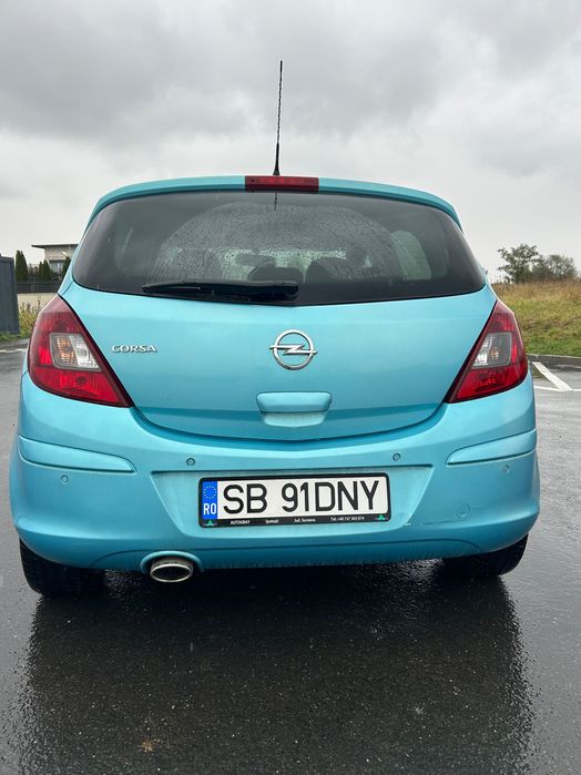 Vând Opel Corsa D 2011