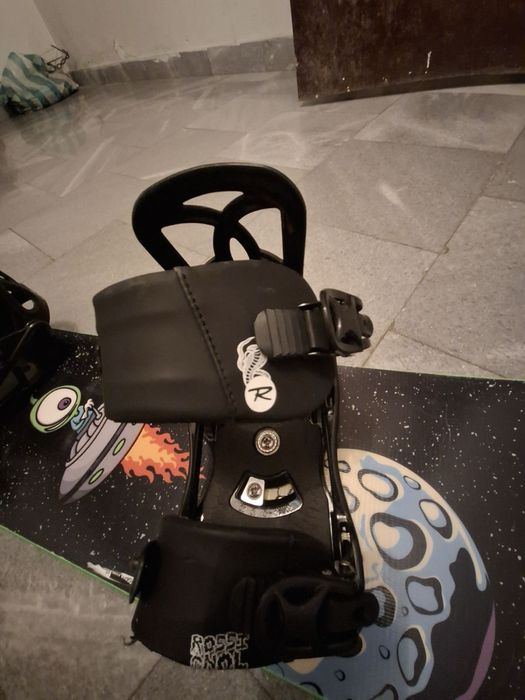 Snowboard и автомати Rossignol