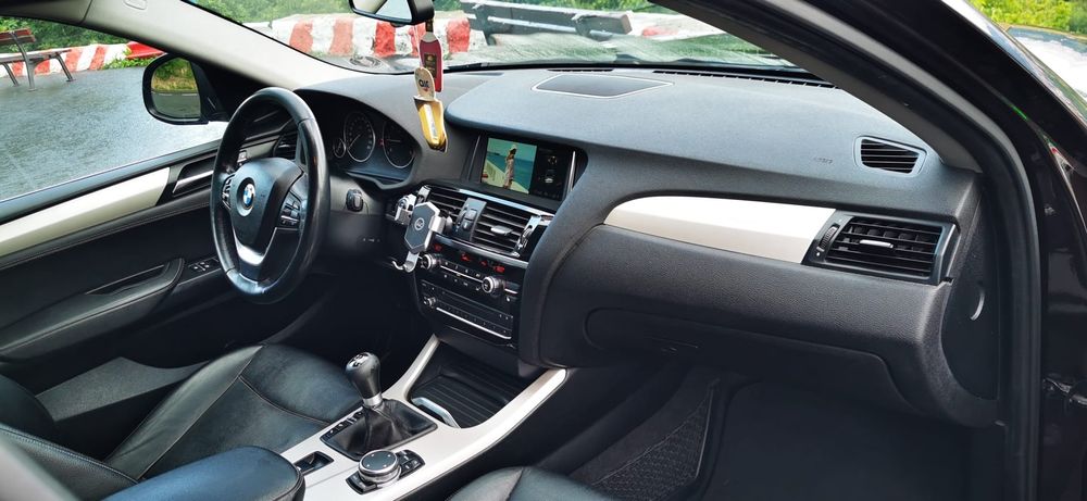 Vând BMW X4 impecabil
