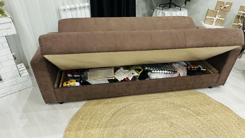 Продам диван в отличном состоянии