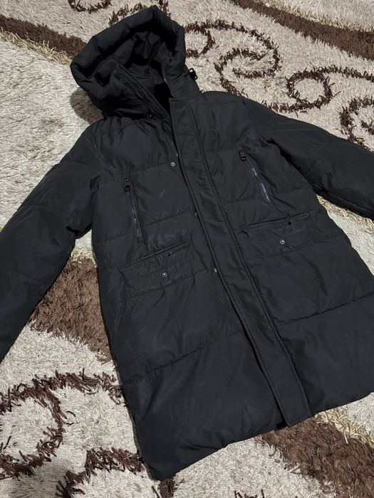 Подростковая куртка б/у в отличном состоянии, ростовка 158