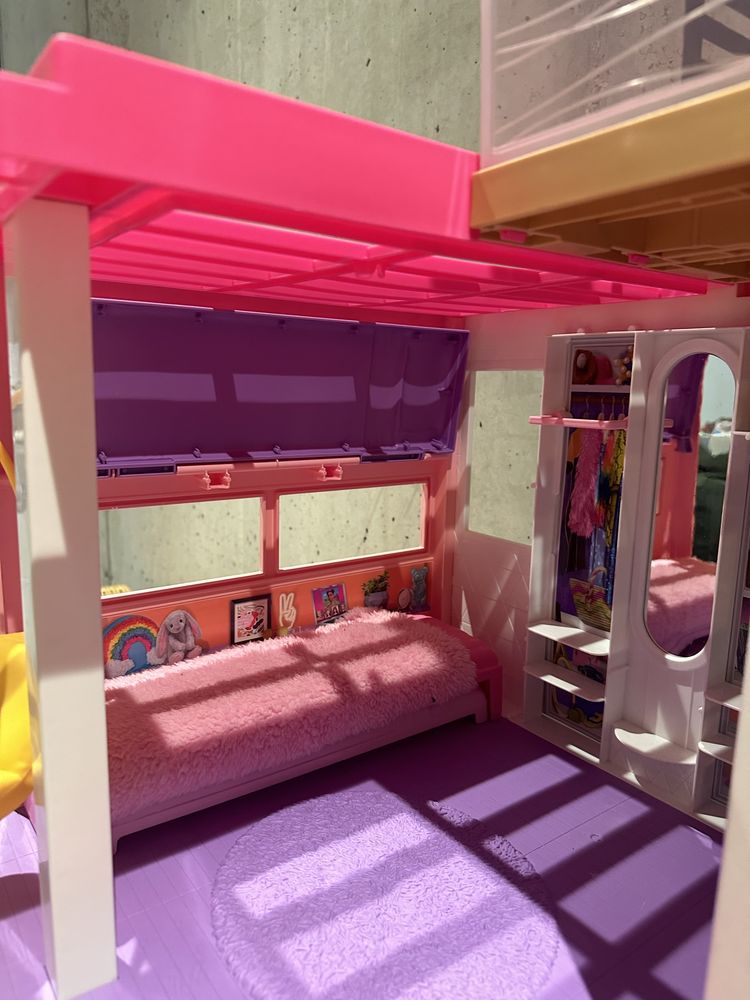 Къща за кукли Mattel Barbie Dreamhouse, на 3 етажа